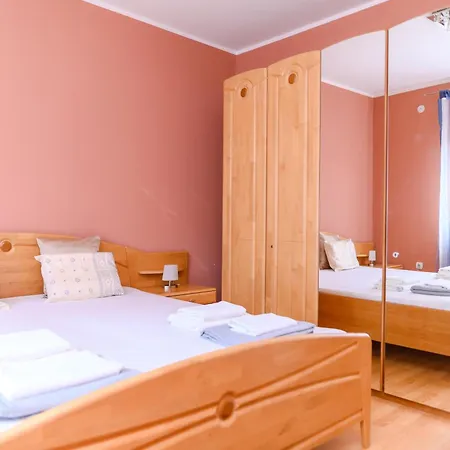 Arsic-home Soko Banja